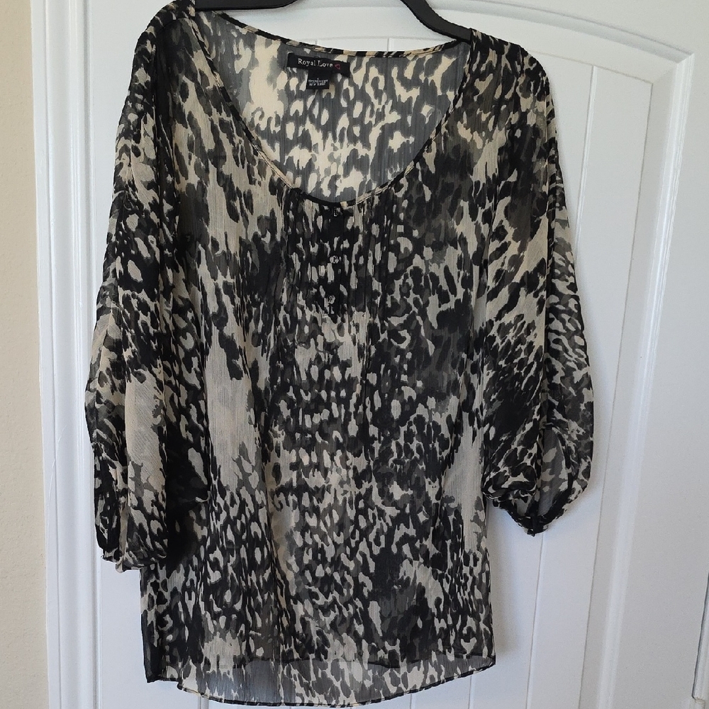 Royal Love Black and Cream Patterned Blouse